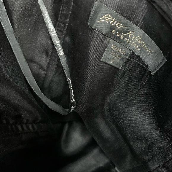 Gorgeous Betsey Johnson Dress w Swarovski crystals - Picture 5 of 5